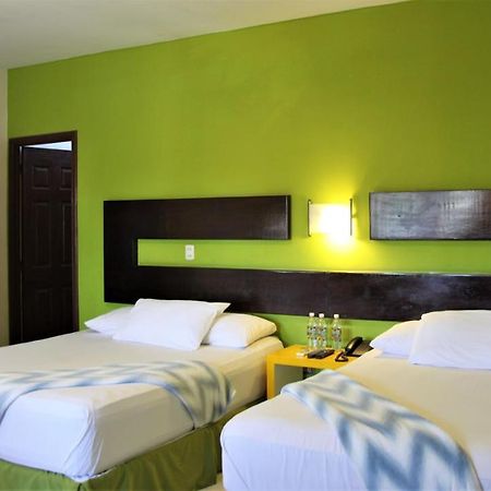 Villa Del Angel Hotel Сан Салвадор Екстериор снимка