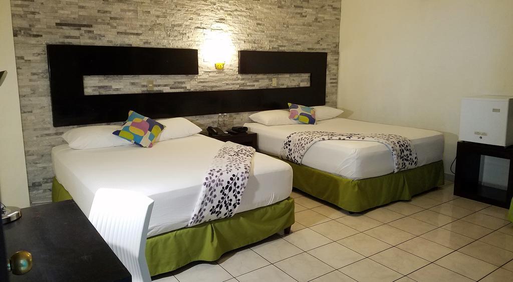 Villa Del Angel Hotel Сан Салвадор Екстериор снимка